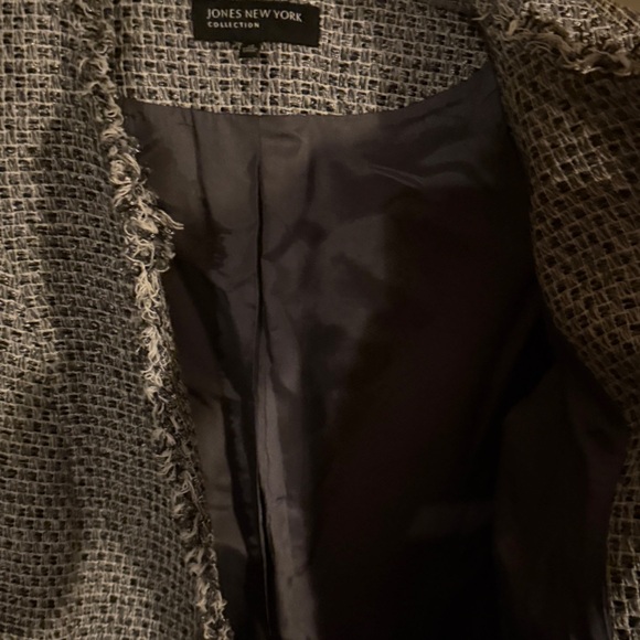 Jones New York Black and White Textured Blazer - Picture 3 of 6